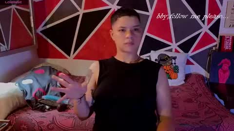 Snapshot of demimoore222 chatting on November 2025 08:43:02 PM DEMI online show from November 2025 08:43:02 PM