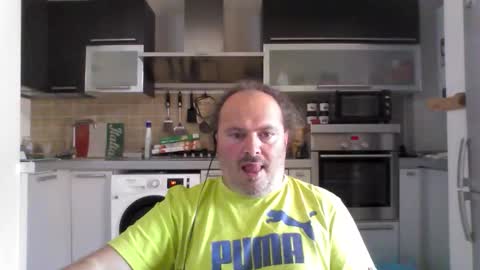 Snapshot of demon52 chatting on May 2026 01:39:01 PM DEMON52 online show from May 2026 01:39:01 PM
