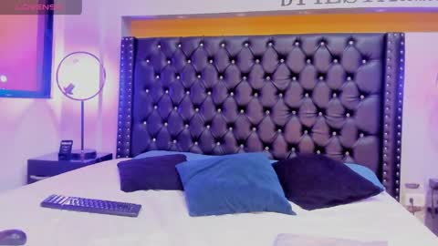   online show from April 2026 12:17:02 PM