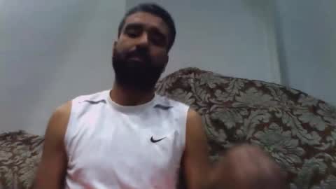         online show from December 2025 09:00:01 PM