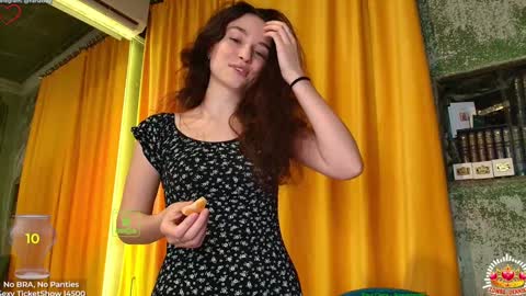 Snapshot of demurelixir chatting on February 2025 08:05:02 PM Yana online show from February 2025 08:05:02 PM