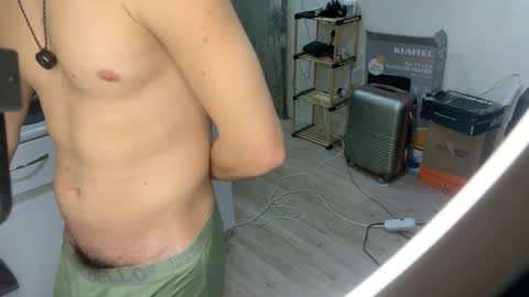 Snapshot of den4ik_sport chatting on February 2026 05:00:02 PM den4ik_sport online show from February 2026 05:00:02 PM