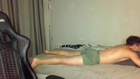 den4ik_sport online show from August 2026 06:43:02 PM