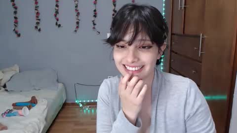 Snapshot of deni_bloom chatting on January 2025 07:31:02 AM Denisse schedule Monday to Friday 1300-1900 mexican time Saturday-maybe it could be a surprise IDEPENDENT MODEL online show from January 2025 07:31:02 AM