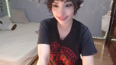 Snapshot of deni_bloom chatting on February 2025 07:20:01 AM Denisse schedule Monday to Friday 1300-1900 mexican time Saturday-maybe it could be a surprise IDEPENDENT MODEL online show from February 2025 07:20:01 AM
