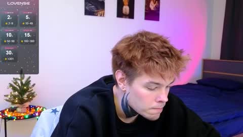 Denis online show from December 2025 06:38:02 PM