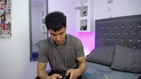 Snapshot of denizer_healer chatting on November 2025 01:22:01 PM DENIZER online show from November 2025 01:22:01 PM