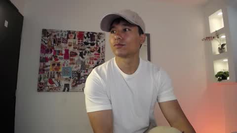 Snapshot of denizer_healer chatting on November 2025 12:42:01 PM DENIZER online show from November 2025 12:42:01 PM