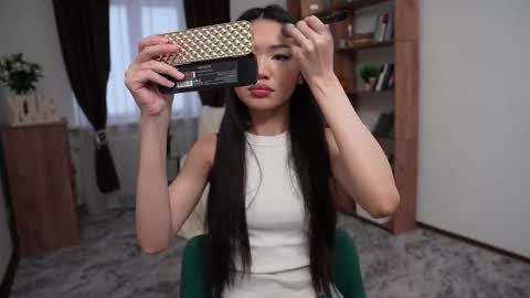 Mikky online show from December 2025 08:00:02 AM