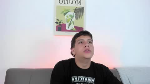 Dennis online show from April 2026 09:18:02 PM