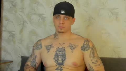 Snapshot of dennis_munera chatting on January 2025 12:52:01 PM dennis munera online show from January 2025 12:52:01 PM