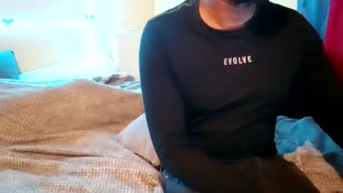 Snapshot of dentzo chatting on March 2025 11:47:02 PM mastER blACK online show from March 2025 11:47:02 PM