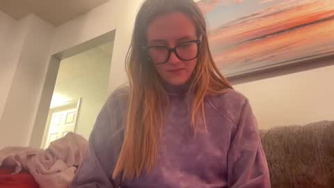 Nikki Denvers Minx online show from January 2025 02:47:01 AM