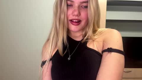 Luna online show from February 2026 03:53:02 PM