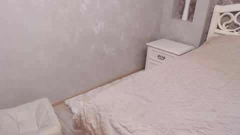 Zaklin online show from December 2024 04:29:02 PM