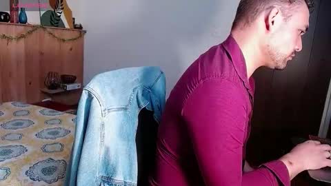 Dereck Mills3 online show from January 2026 02:39:01 AM