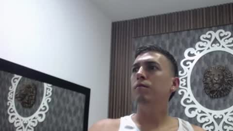 Dereck online show from June 2026 03:37:01 AM