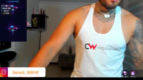 Snapshot of dereckgreen chatting on November 2025 02:10:01 AM dereckgreen online show from November 2025 02:10:01 AM