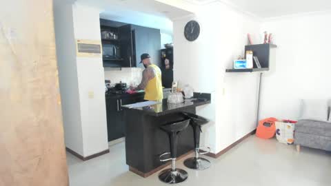 dereckgreen online show from April 2026 06:01:01 PM