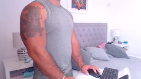 Derek online show from February 2026 02:35:01 PM