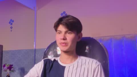 derek_sinn online show from March 2026 08:04:01 PM