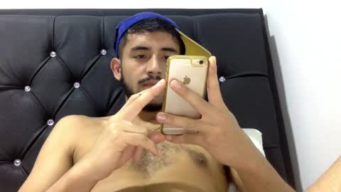 Snapshot of derek_smiith chatting on December 2024 09:46:01 AM Derek smiith online show from December 2024 09:46:01 AM