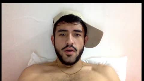 Snapshot of derek_smiith chatting on January 2025 09:56:02 AM Derek smiith online show from January 2025 09:56:02 AM