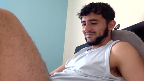 Snapshot of derek_smiith chatting on February 2026 04:21:02 PM Derek smiith online show from February 2026 04:21:02 PM