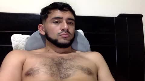 Snapshot of derek_smiith chatting on February 2026 11:41:01 PM Derek smiith online show from February 2026 11:41:01 PM