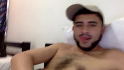 Snapshot of derek_smiith chatting on February 2026 07:25:02 PM Derek smiith online show from February 2026 07:25:02 PM