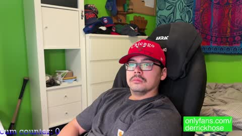 Snapshot of derrick_hose chatting on January 2025 04:41:01 AM Derrick Hose online show from January 2025 04:41:01 AM