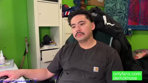 Snapshot of derrick_hose chatting on January 2025 12:12:01 AM Derrick Hose online show from January 2025 12:12:01 AM