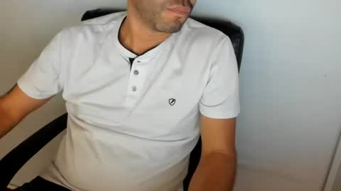 Snapshot of derrik_ chatting on August 2026 03:36:01 PM online show from August 2026 03:36:01 PM