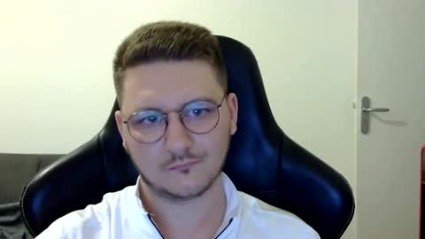 Snapshot of dervechi chatting on June 2026 06:13:02 PM dervechi online show from June 2026 06:13:02 PM