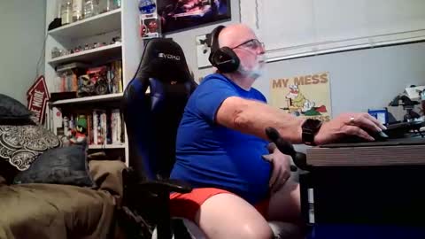 D K online show from November 2025 02:12:01 AM