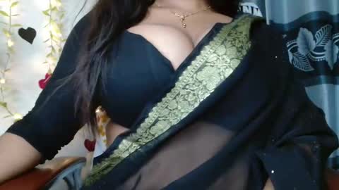 Snapshot of desi_girl_jebin chatting on September 2025 05:46:01 PM Jebin online show from September 2025 05:46:01 PM