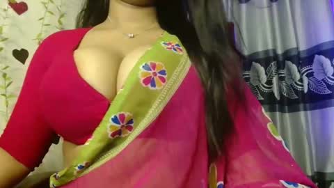 Snapshot of desi_girl_jebin chatting on October 2025 10:59:02 AM Jebin online show from October 2025 10:59:02 AM