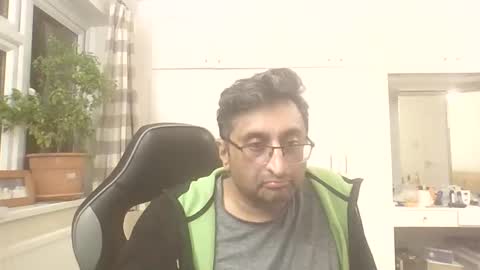 desiboi9 online show from October 2025 11:50:01 PM