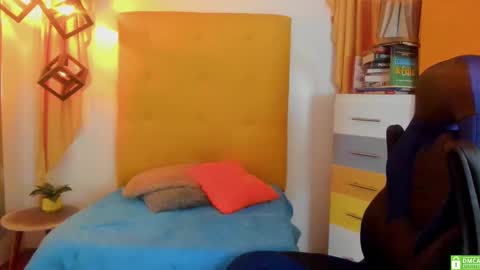 Snapshot of designturbate chatting on February 2025 12:08:02 AM Designturbate online show from February 2025 12:08:02 AM