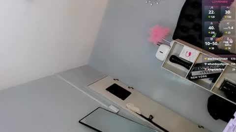 Snapshot of desirable_rica chatting on March 2025 10:02:01 AM desirable_rica online show from March 2025 10:02:01 AM