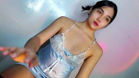 Snapshot of desirable_rica chatting on April 2026 07:22:01 PM desirable_rica online show from April 2026 07:22:01 PM