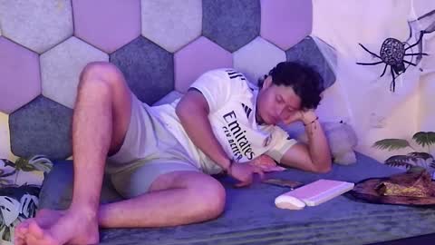 TORI AND MR. BEAR online show from October 2025 06:47:01 PM