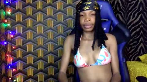 Deslimbody online show from February 2026 07:50:02 PM