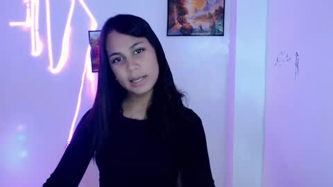 Snapshot of dess_morena chatting on July 2026 08:53:01 AM Dess online show from July 2026 08:53:01 AM