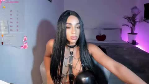 Snapshot of destinnemil chatting on November 2025 03:12:02 AM Destinne Mill online show from November 2025 03:12:02 AM