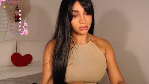 Snapshot of destinnemil chatting on December 2025 10:53:02 AM Destinne Mill online show from December 2025 10:53:02 AM