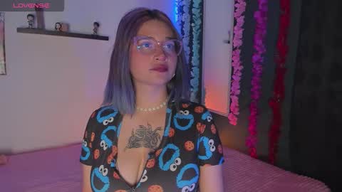 Dani online show from November 2025 12:54:02 AM