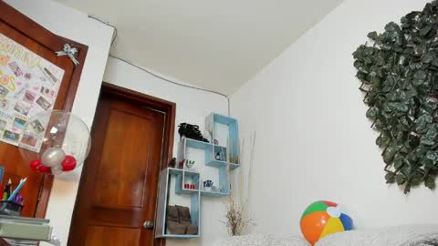 Destiny online show from April 2026 12:22:01 PM