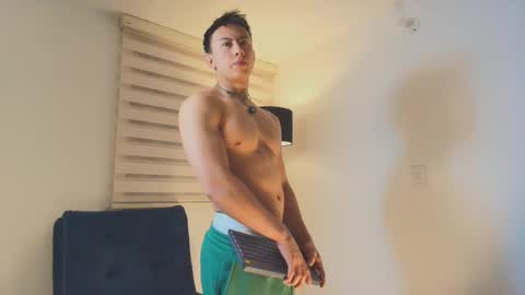 Snapshot of deus_belli chatting on September 2025 06:24:02 AM Deus Belli online show from September 2025 06:24:02 AM