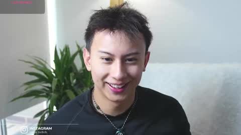 Snapshot of deus_belli chatting on November 2025 11:10:01 AM Deus Belli online show from November 2025 11:10:01 AM